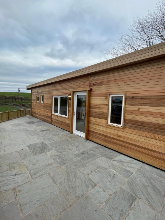 East Learmouth Lakeside Lodges - Larch Lodge Cornhill on Tweed Exterior foto
